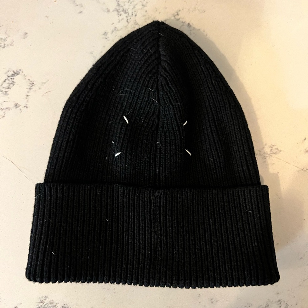 Margiela Black Ribbed Beanie
